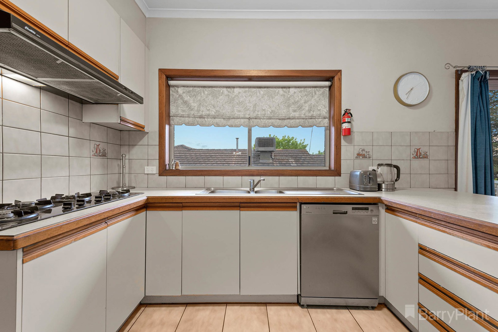 4 Lodge CrescentBerwick, VIC 3806, Berwick - Thumbnail 3