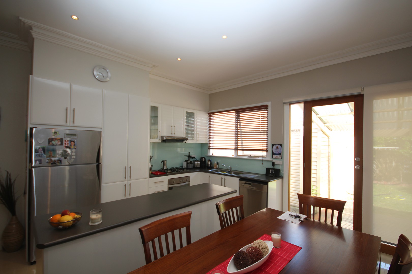 4 Loftus Street, East Geelong, VIC 3219, East Geelong - Thumbnail 3