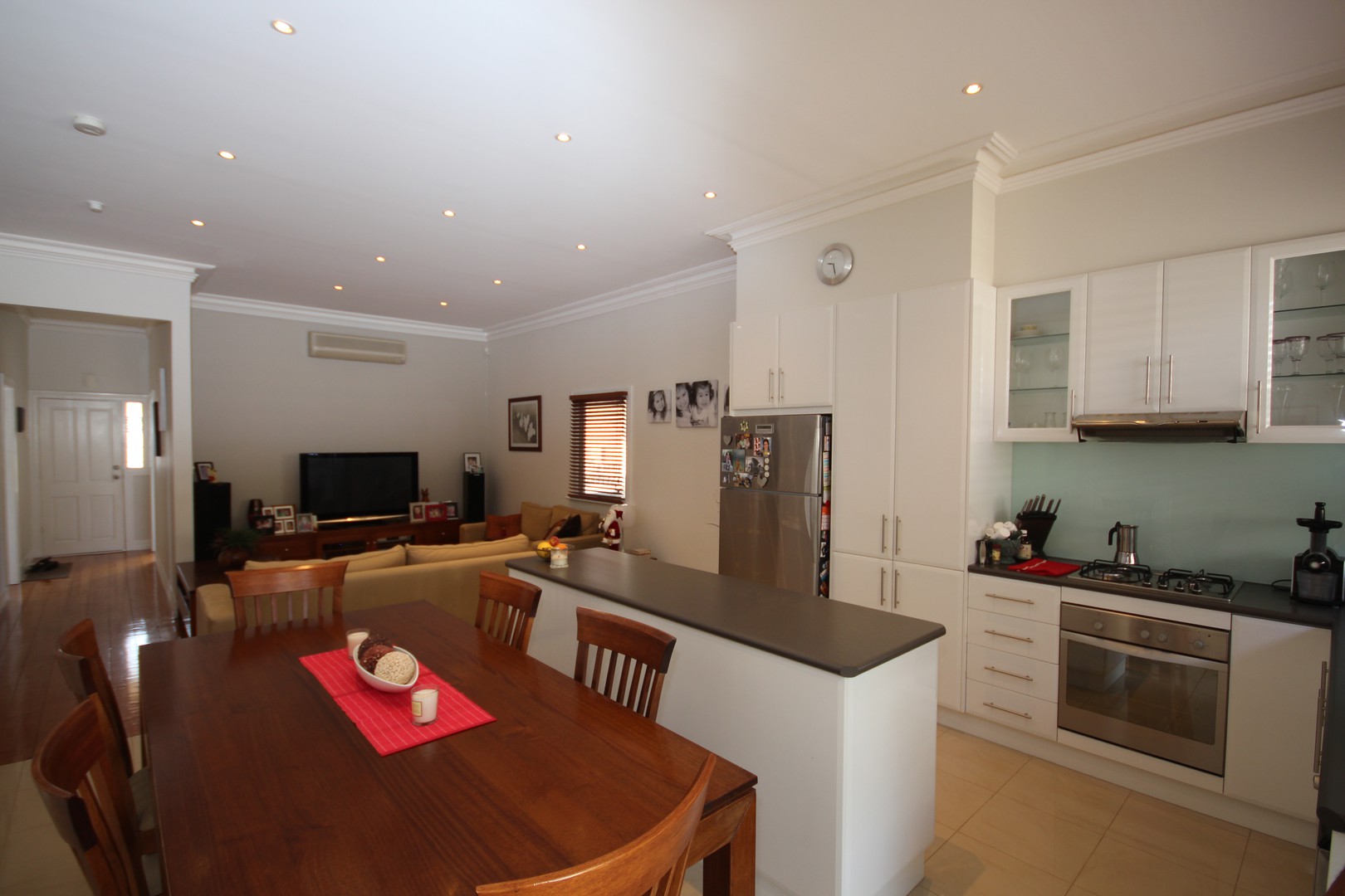 4 Loftus Street, East Geelong, VIC 3219, East Geelong - Thumbnail 4
