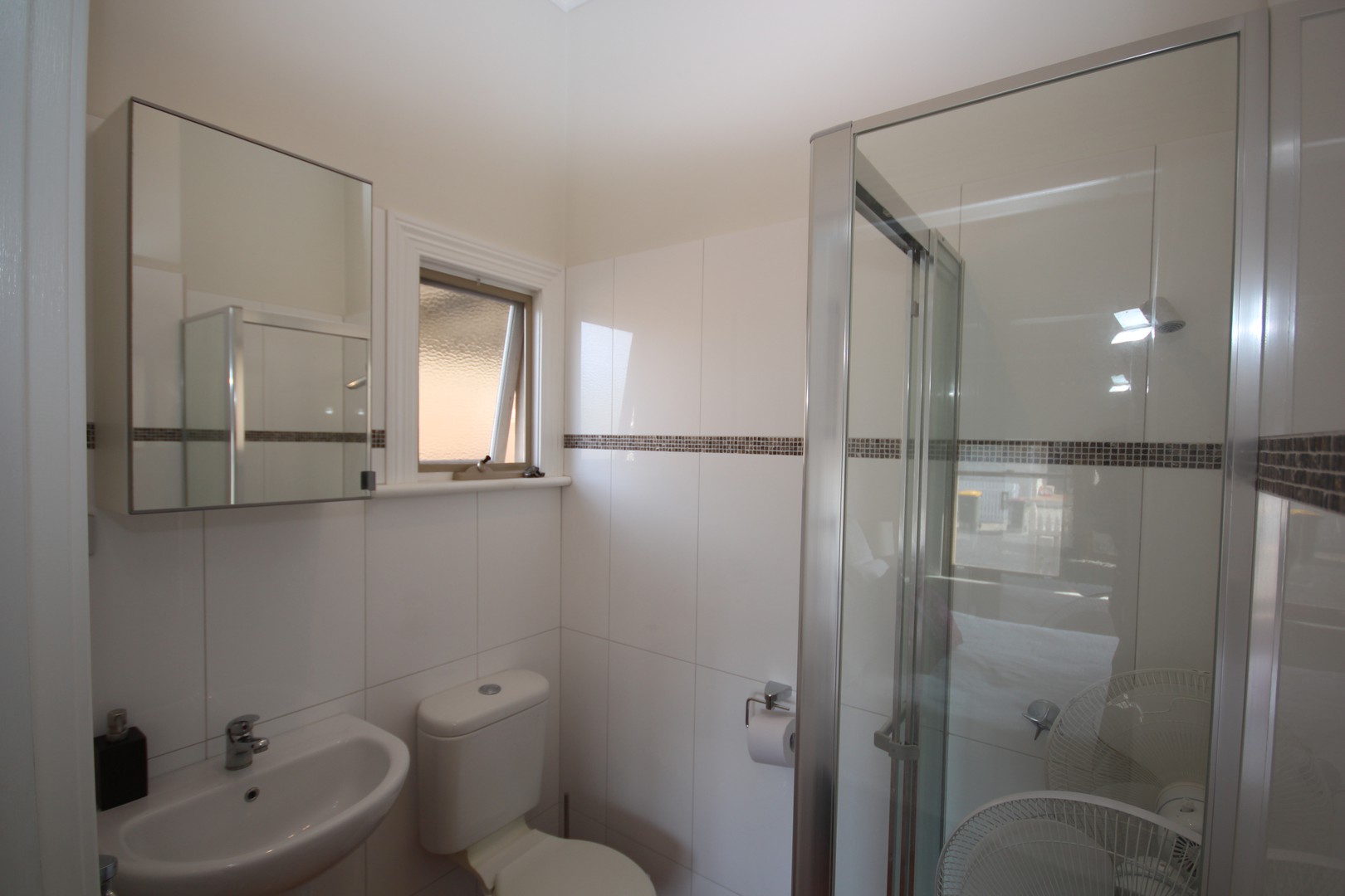 4 Loftus Street, East Geelong, VIC 3219, East Geelong - Thumbnail 6