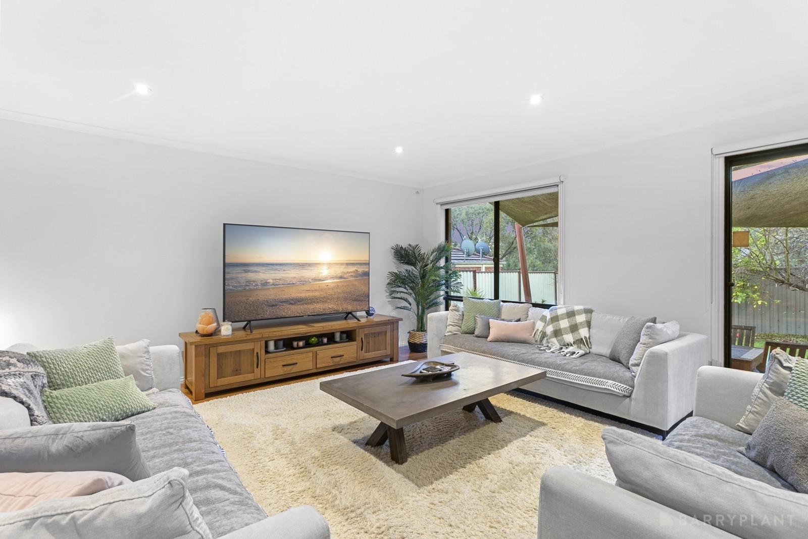 4 Logan Place, Berwick, VIC 3806, Berwick - Thumbnail 4
