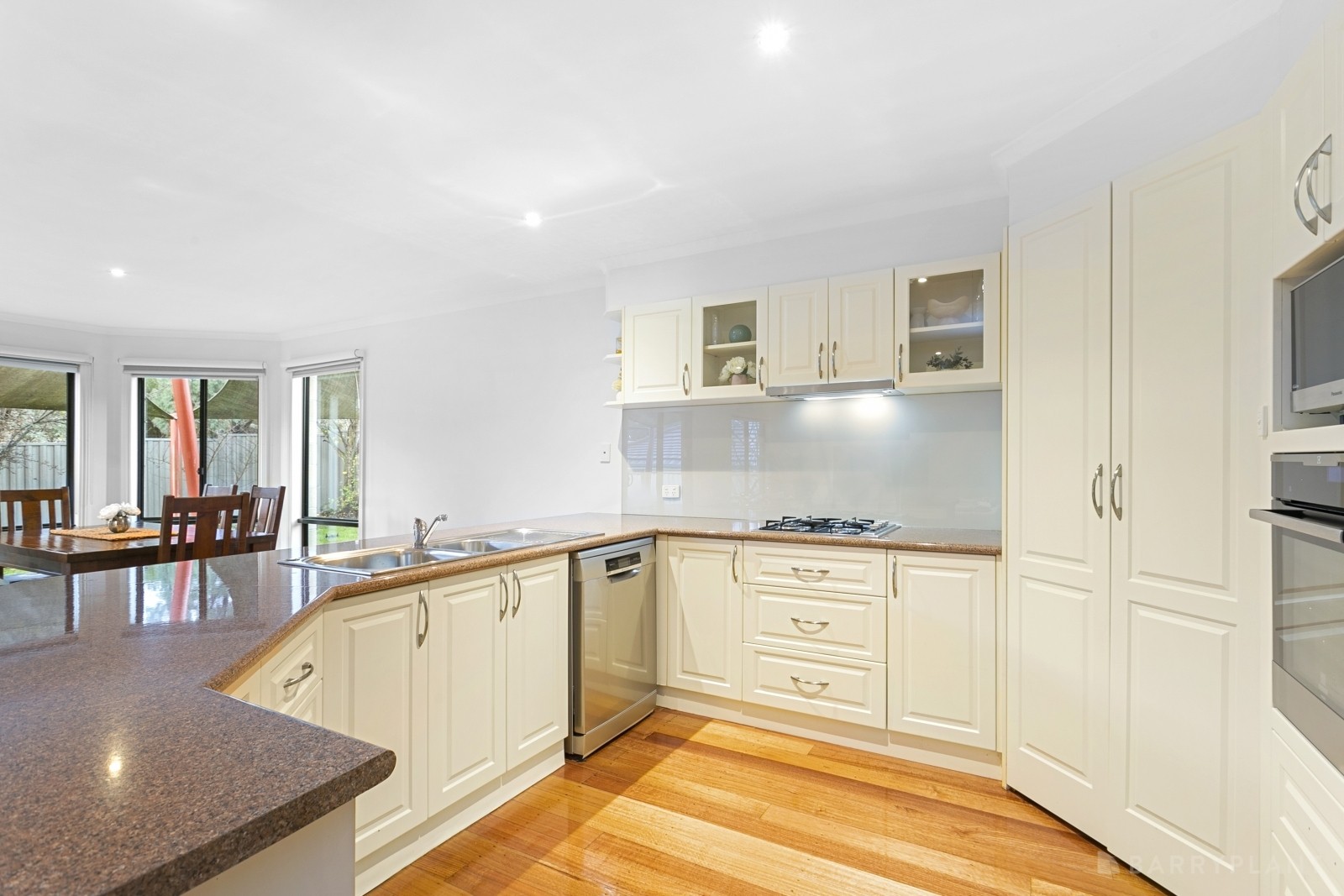 4 Logan Place, Berwick, VIC 3806, Berwick - Thumbnail 6