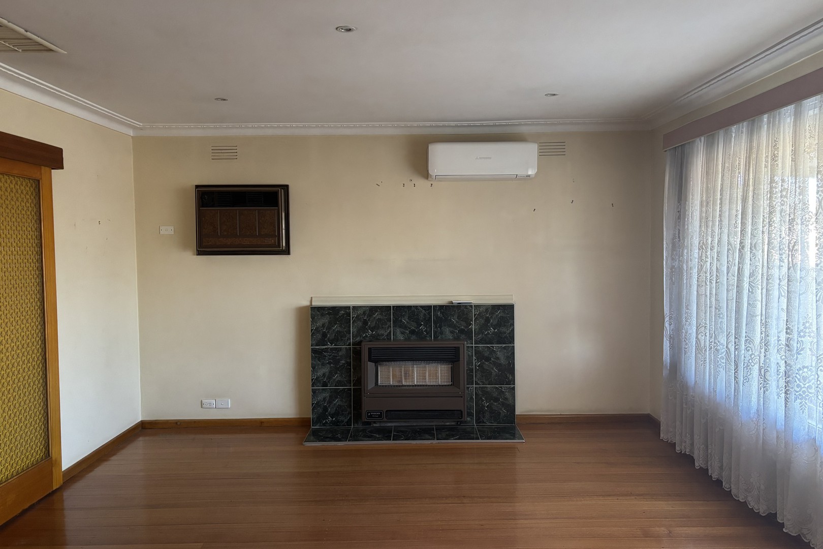 4 Lois Court, Thomastown, VIC 3074, Thomastown - Thumbnail 3