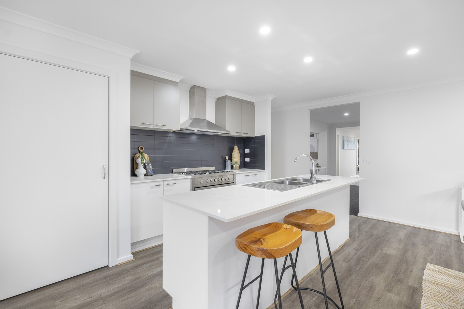 4 Londonderry Crescent, Tarneit, VIC 3029, Tarneit - Thumbnail 8