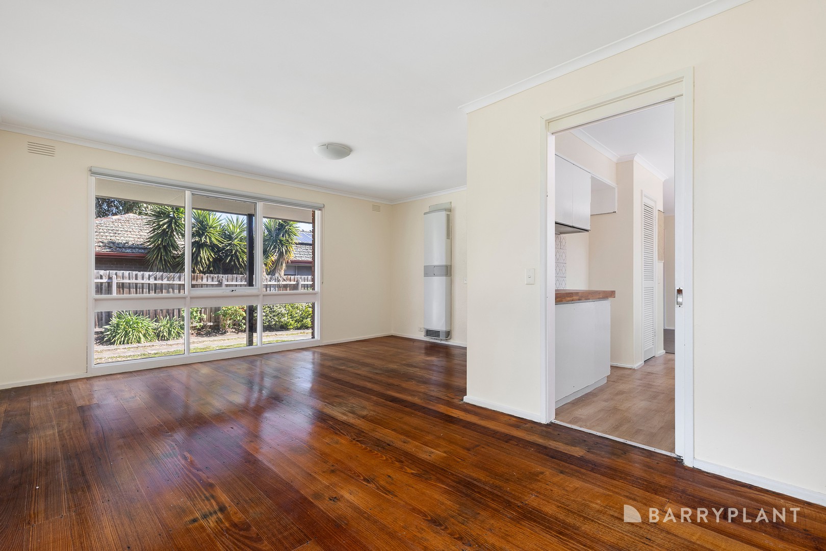 4 Lorikeet Court, Frankston, VIC 3199 - Thumbnail 2 - 10/09/2026