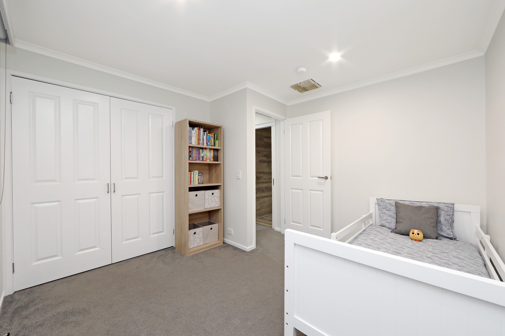 4 Louise Court, Lysterfield, VIC 3156, Lysterfield - Thumbnail 4