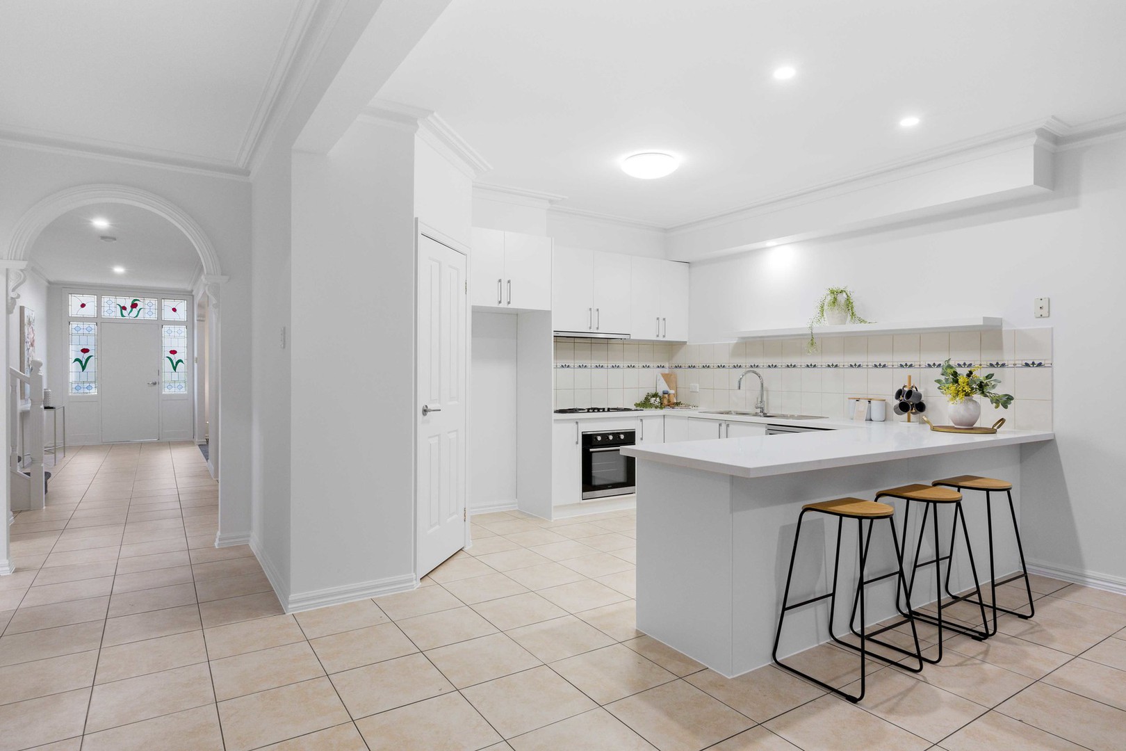 4 Lucetta Way, Sydenham, VIC 3037, Sydenham - Thumbnail 2