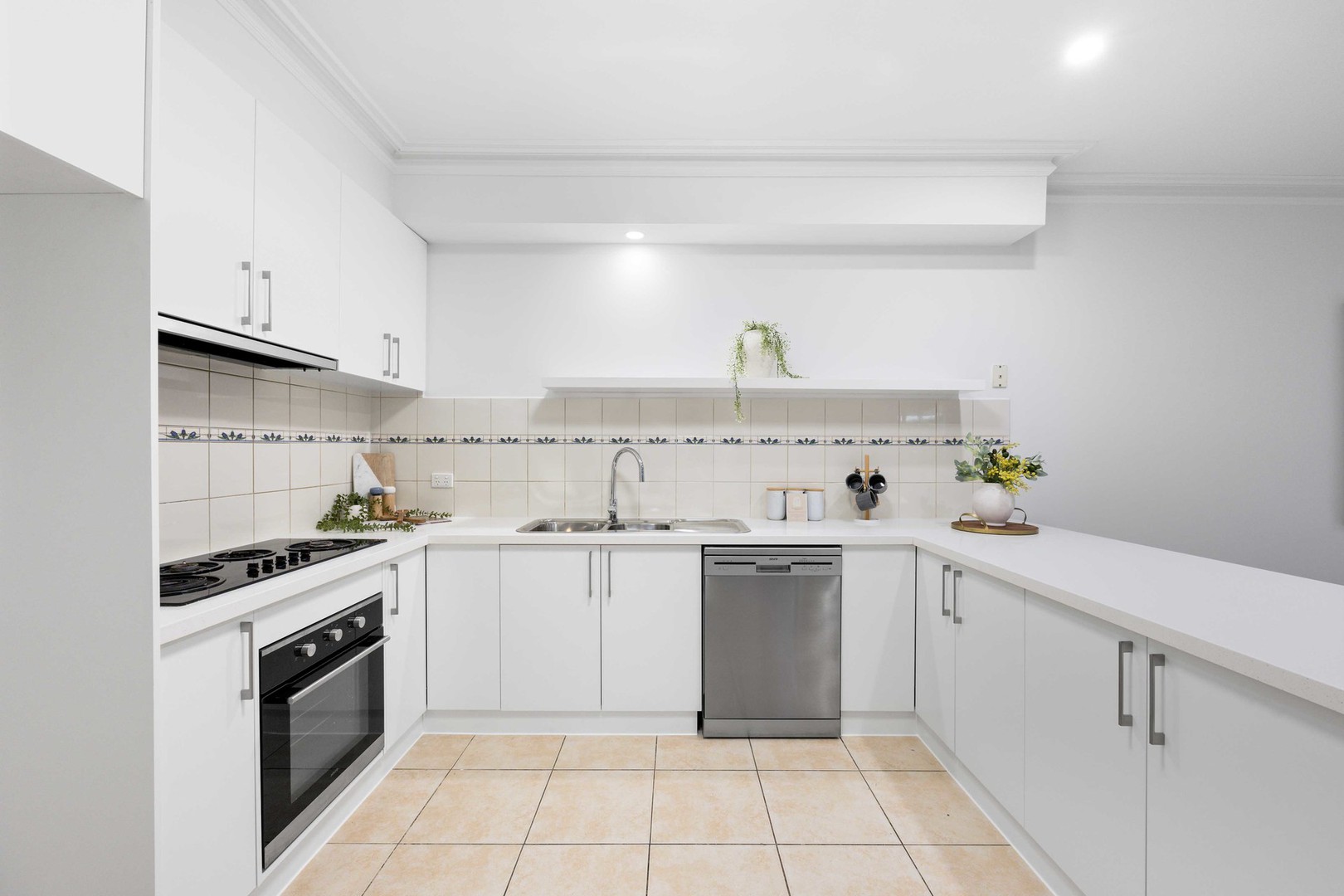 4 Lucetta Way, Sydenham, VIC 3037, Sydenham - Thumbnail 3