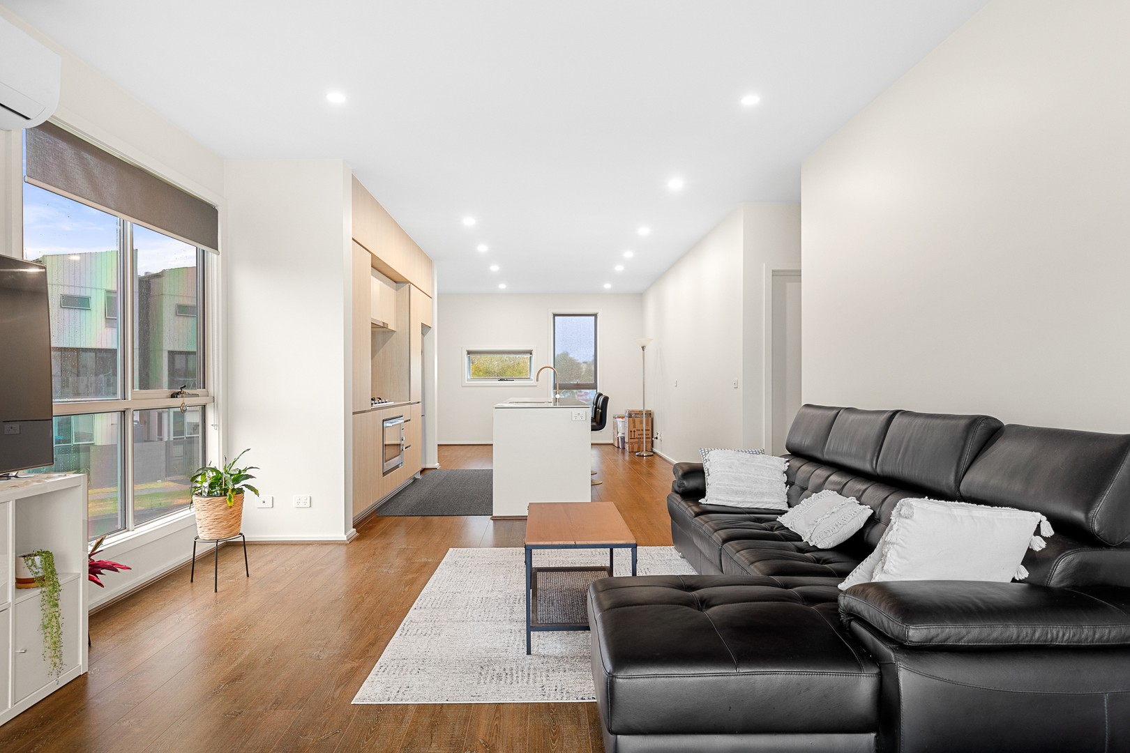 4 Luxe Terrace, Point Cook, VIC 3030, Point Cook - Thumbnail 2