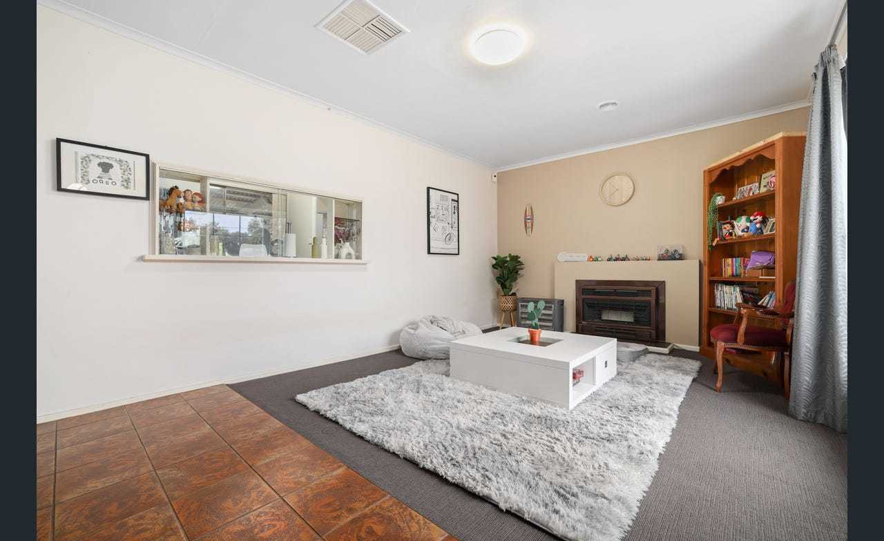 4 Lyell Road, Boronia, VIC 3155, Boronia - Thumbnail 3