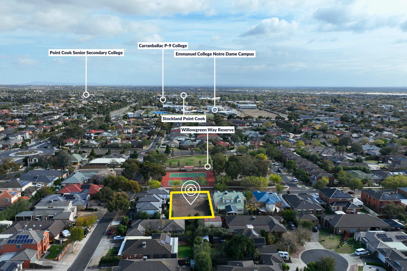4 Machair Drive, Point Cook, VIC 3030 - Thumbnail 2 - 12/05/2025