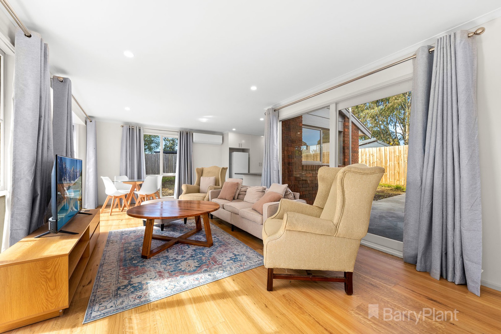 52 Tracey Street, REVESBY NSW 2212, Revesby - Thumbnail 7