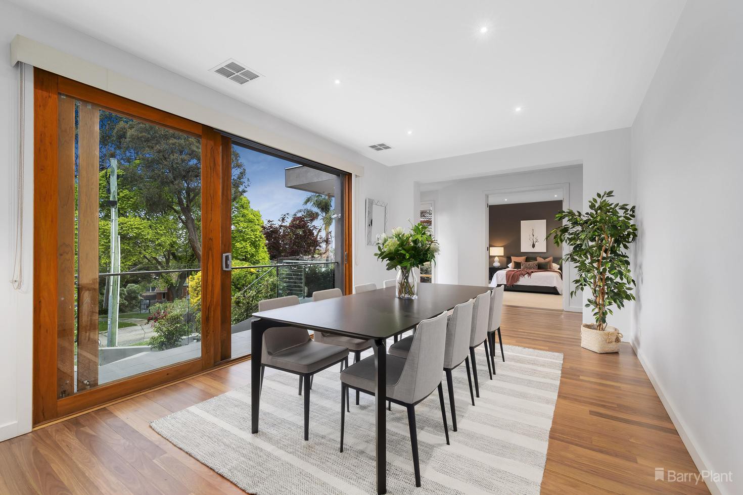 4 Maple Court, Doncaster, VIC 3108, Doncaster - Thumbnail 5