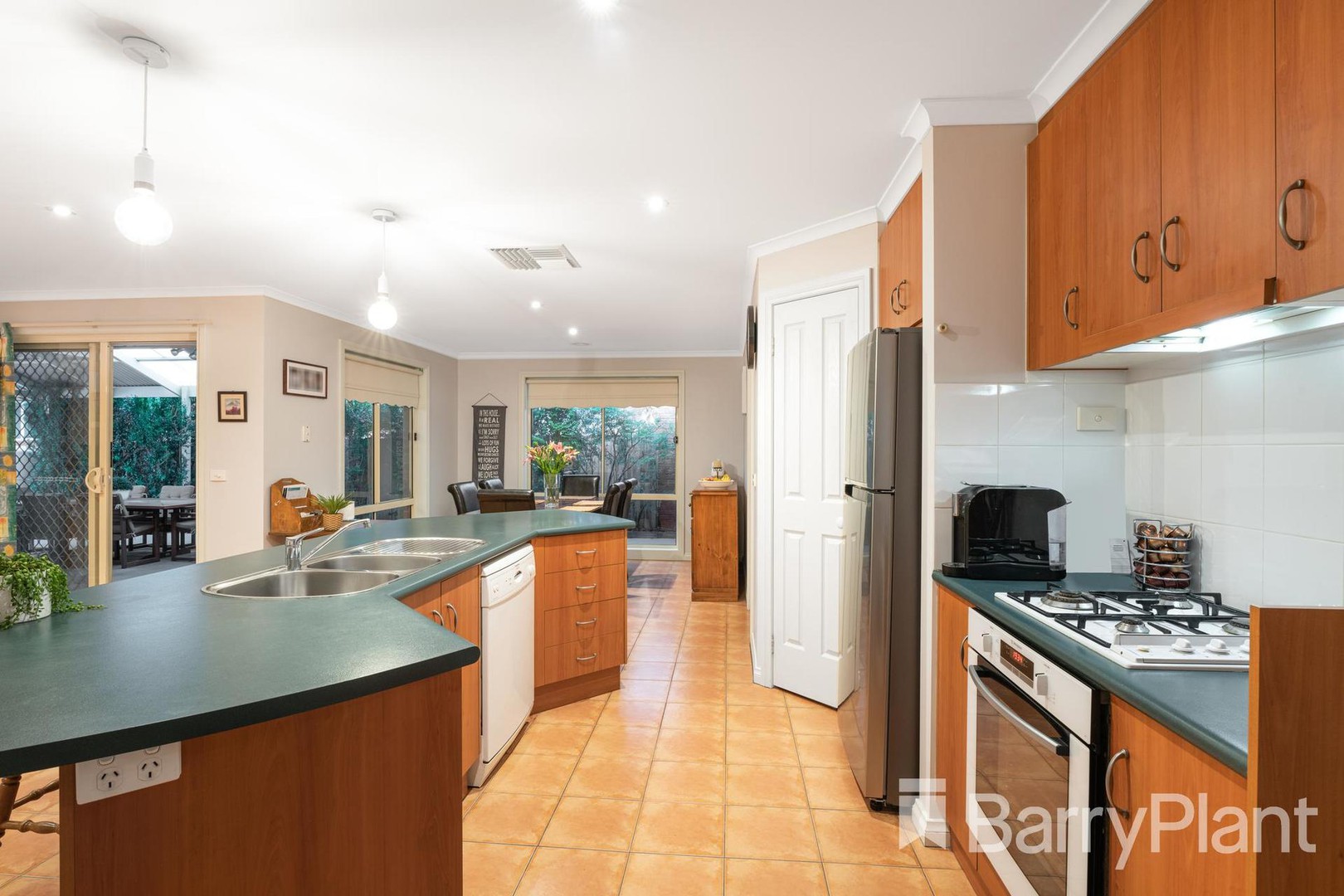 4 Maple PlaceWaurn Ponds, VIC 3216, Waurn Ponds - Thumbnail 4