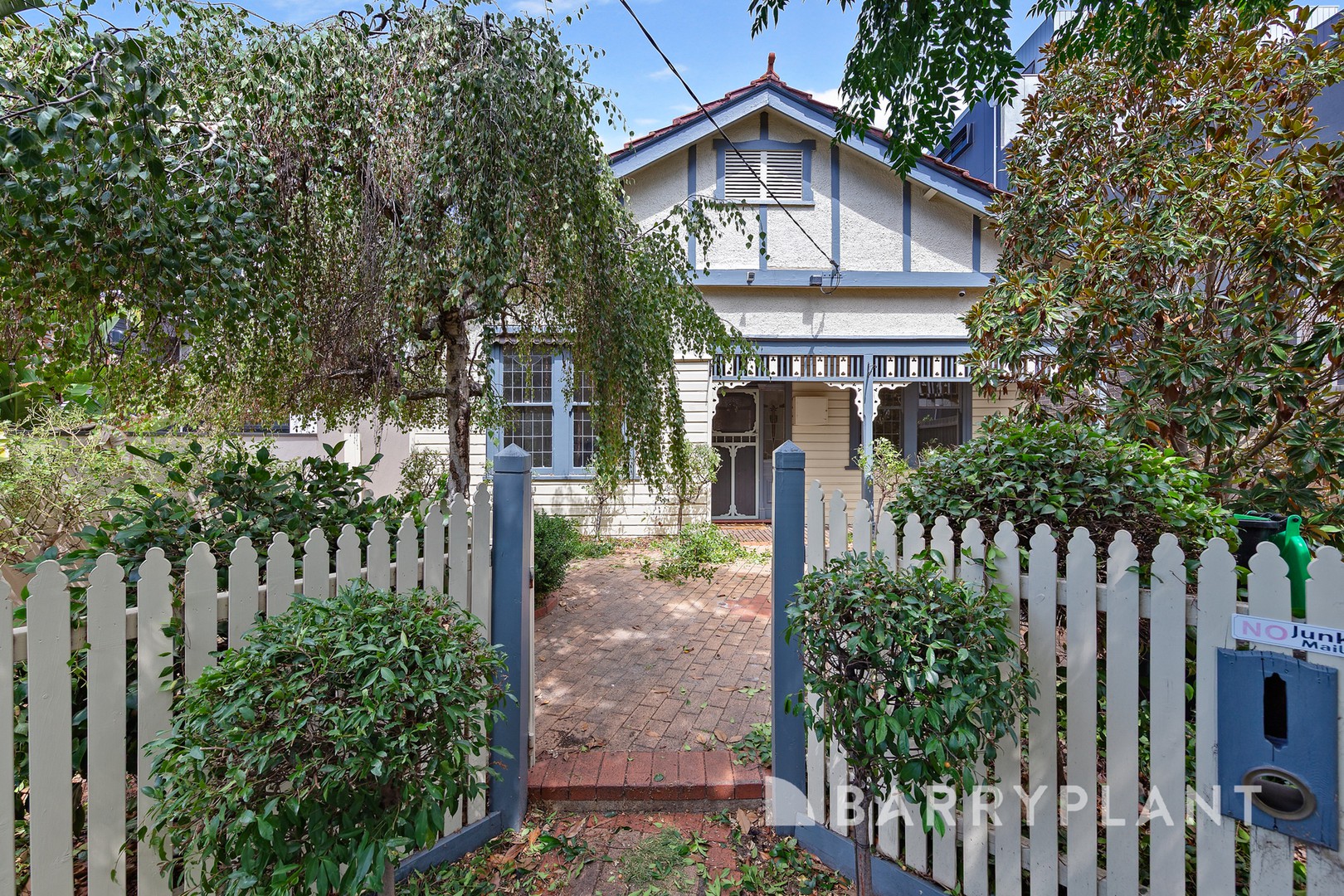 4 Marco Polo Street, Essendon, VIC 3040 - Thumbnail 1 - 27/02/2026