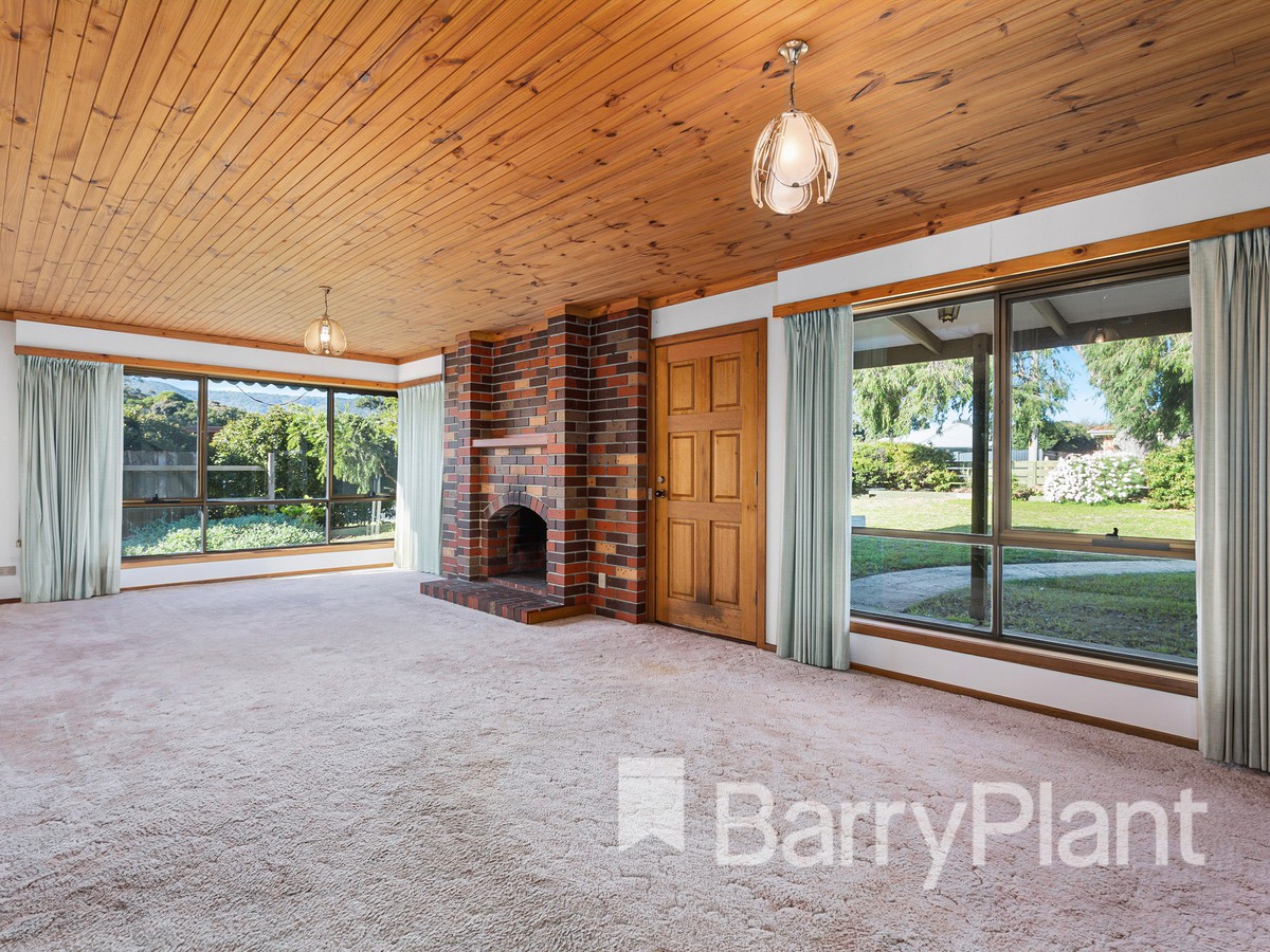 4 Mark Street, Rosebud, VIC 3939, Rosebud - Thumbnail 2