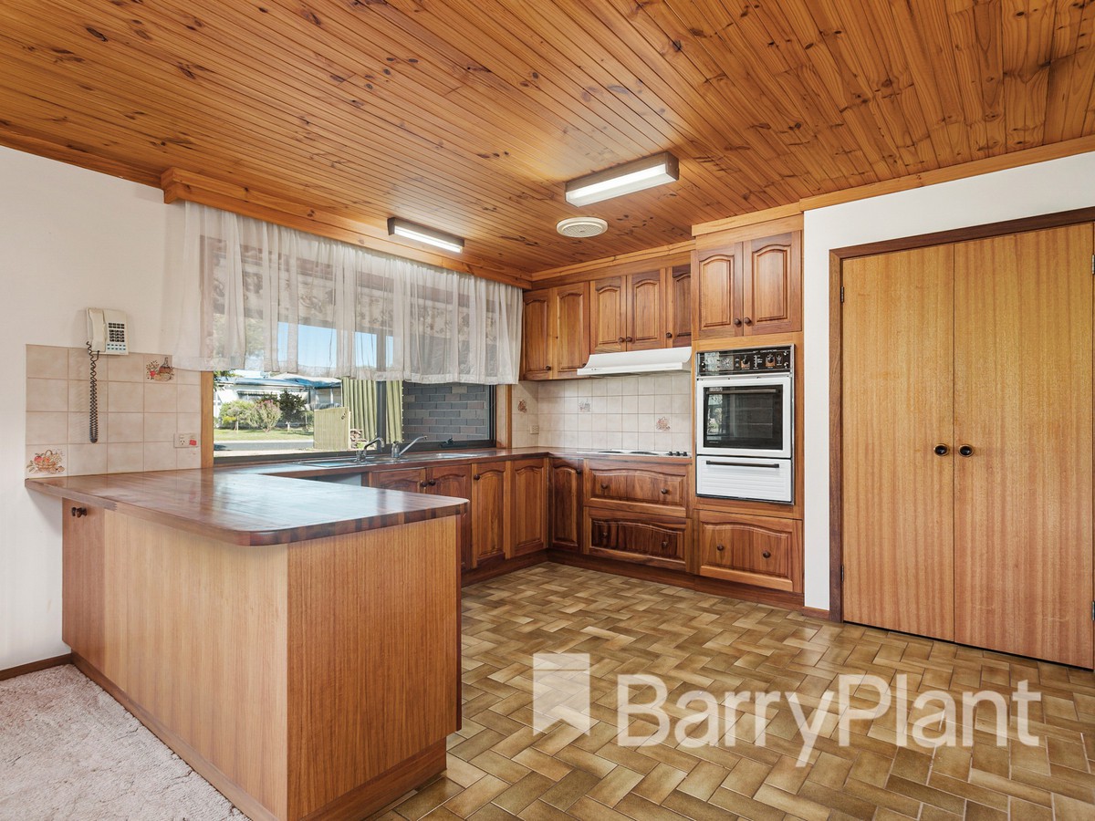 4 Mark Street, Rosebud, VIC 3939, Rosebud - Thumbnail 3