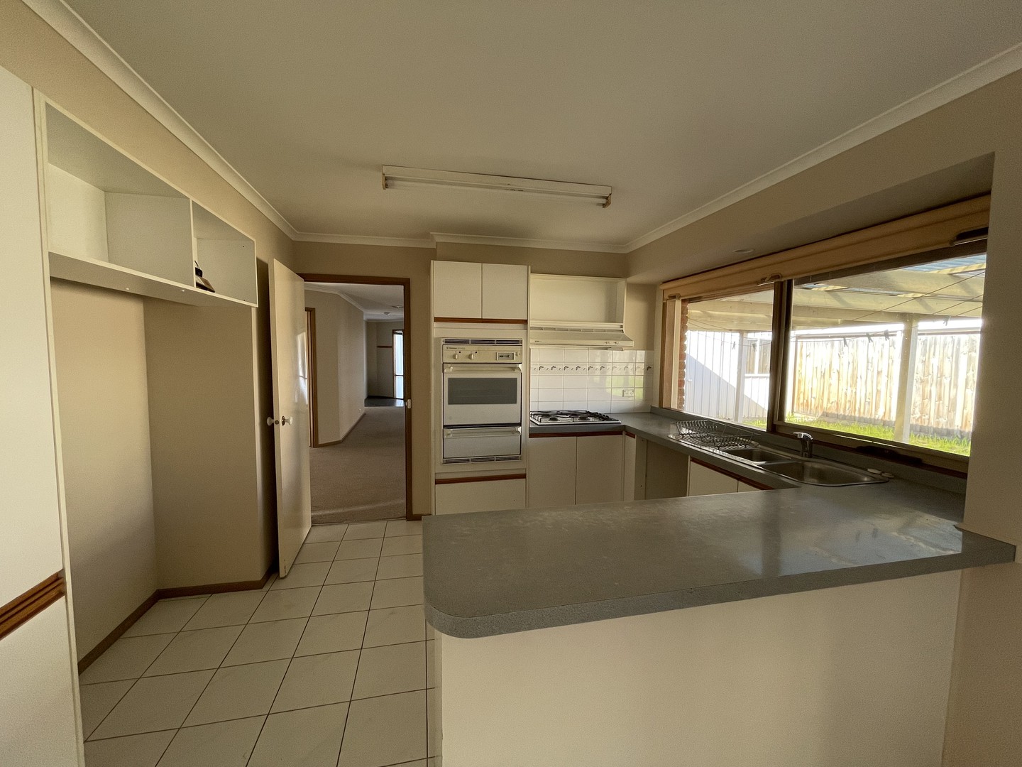 4 Martine Court, Hoppers Crossing, VIC 3029 - Thumbnail 2 - 14/10/2021