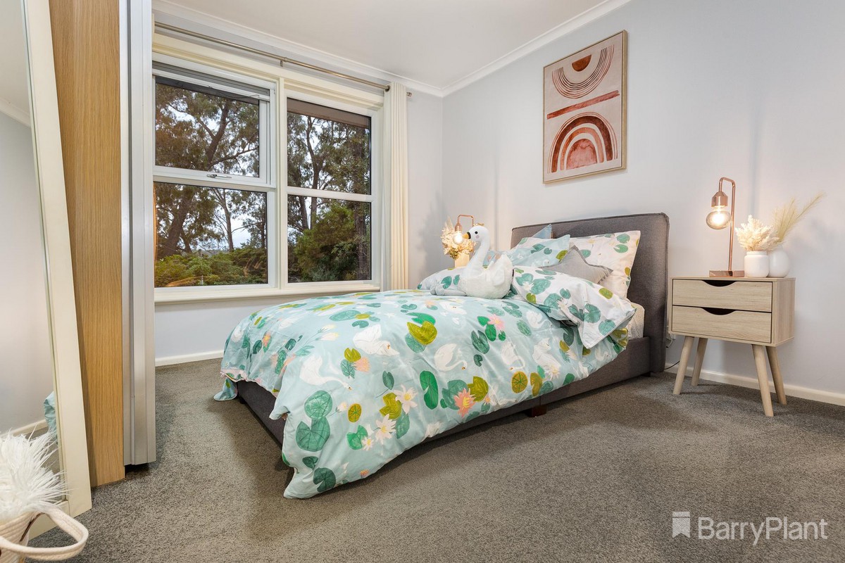 4 Mary Street, Emerald, VIC 3782, Emerald - Thumbnail 2