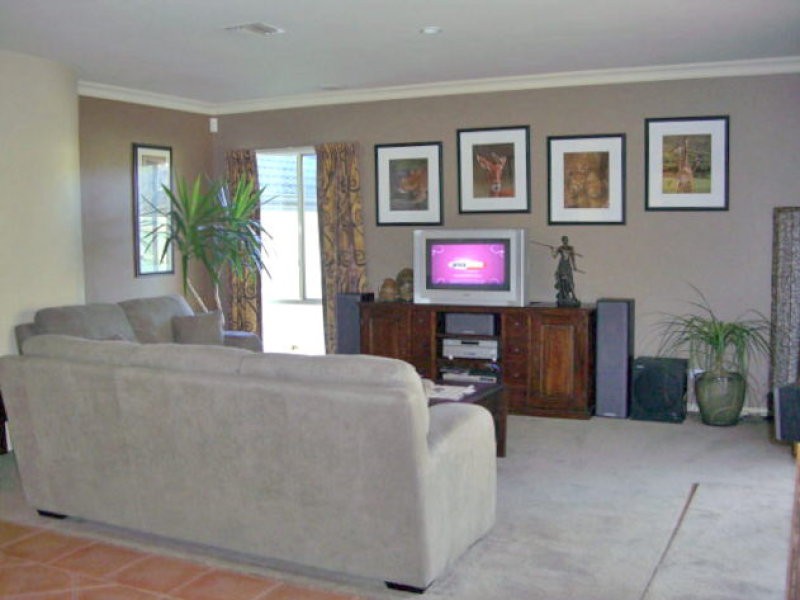 4 Mckerral Place, Croydon North, VIC 3136, Croydon North - Thumbnail 2