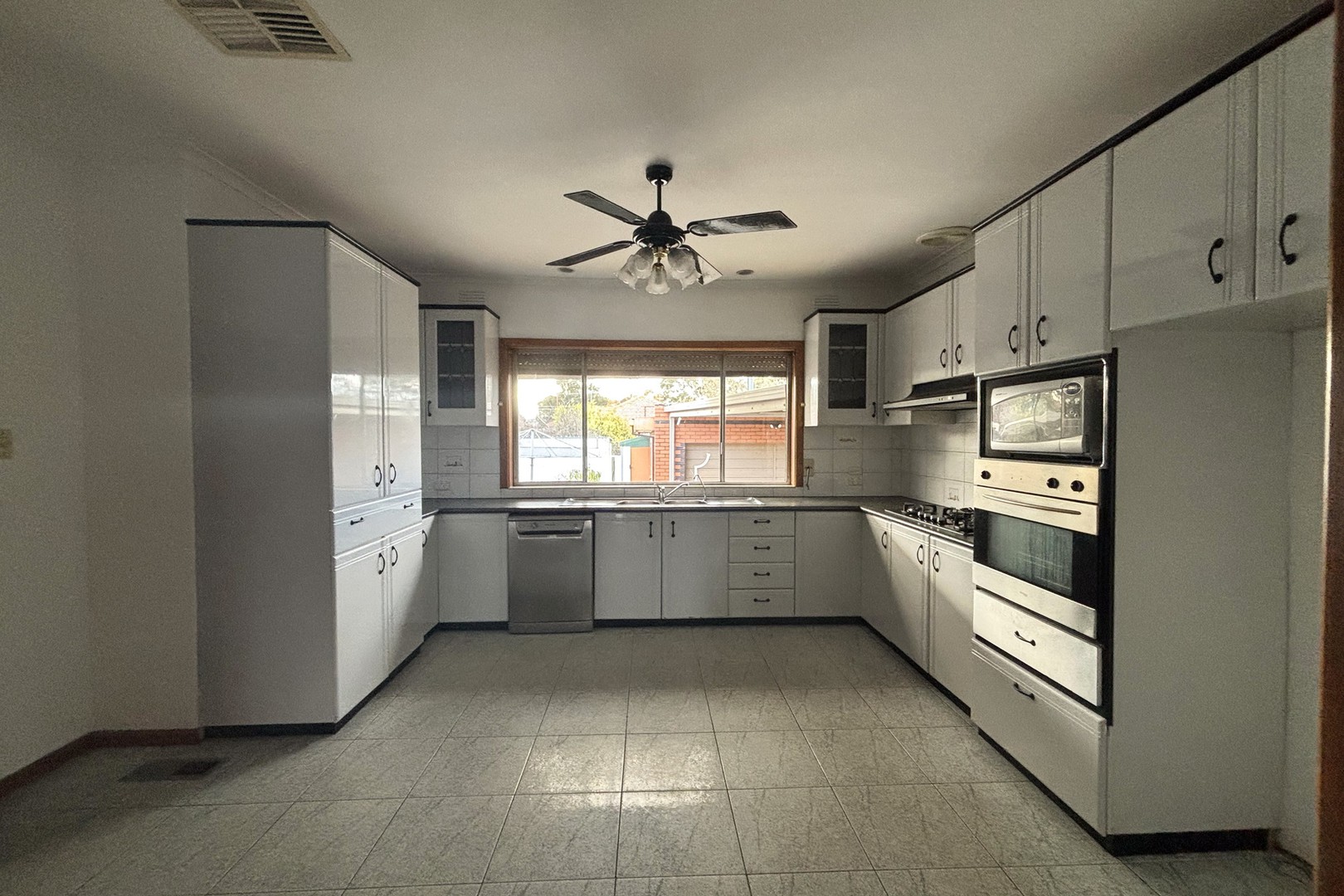 4 Mckinnon Street, Thomastown, VIC 3074 - Thumbnail 1 - 13/06/2025