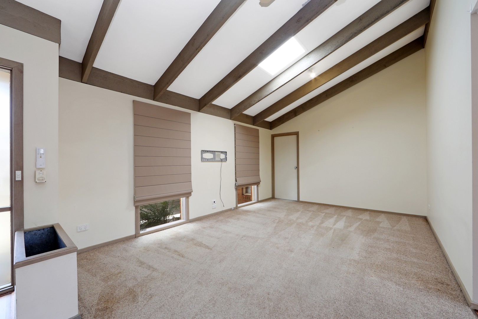 4 Meaghan Court, Rowville, VIC 3178, Rowville - Thumbnail 2