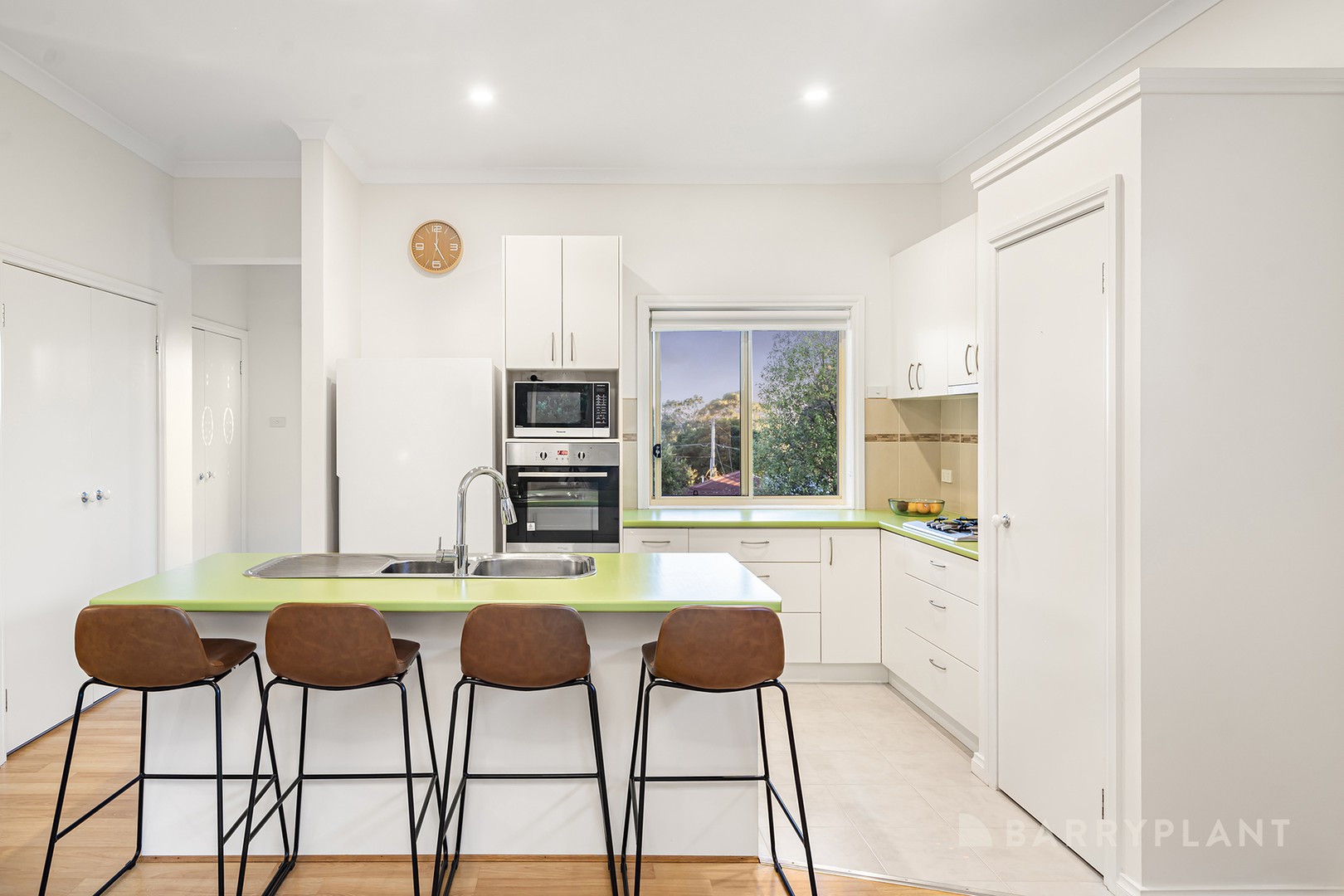 4 Megan Place, Lilydale, VIC 3140, Lilydale - Thumbnail 3