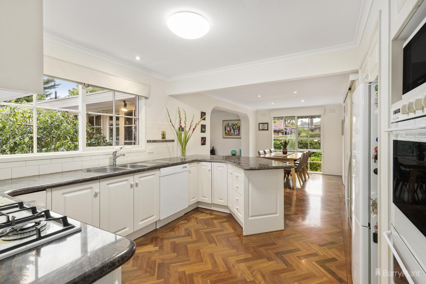 4 Meldrum Close, Doncaster East, VIC 3109, Doncaster East - Thumbnail 4