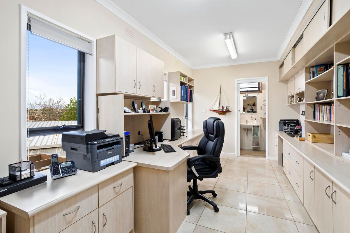 4 Menarra  Street, Strathmore, VIC 3041, Strathmore - Thumbnail 7