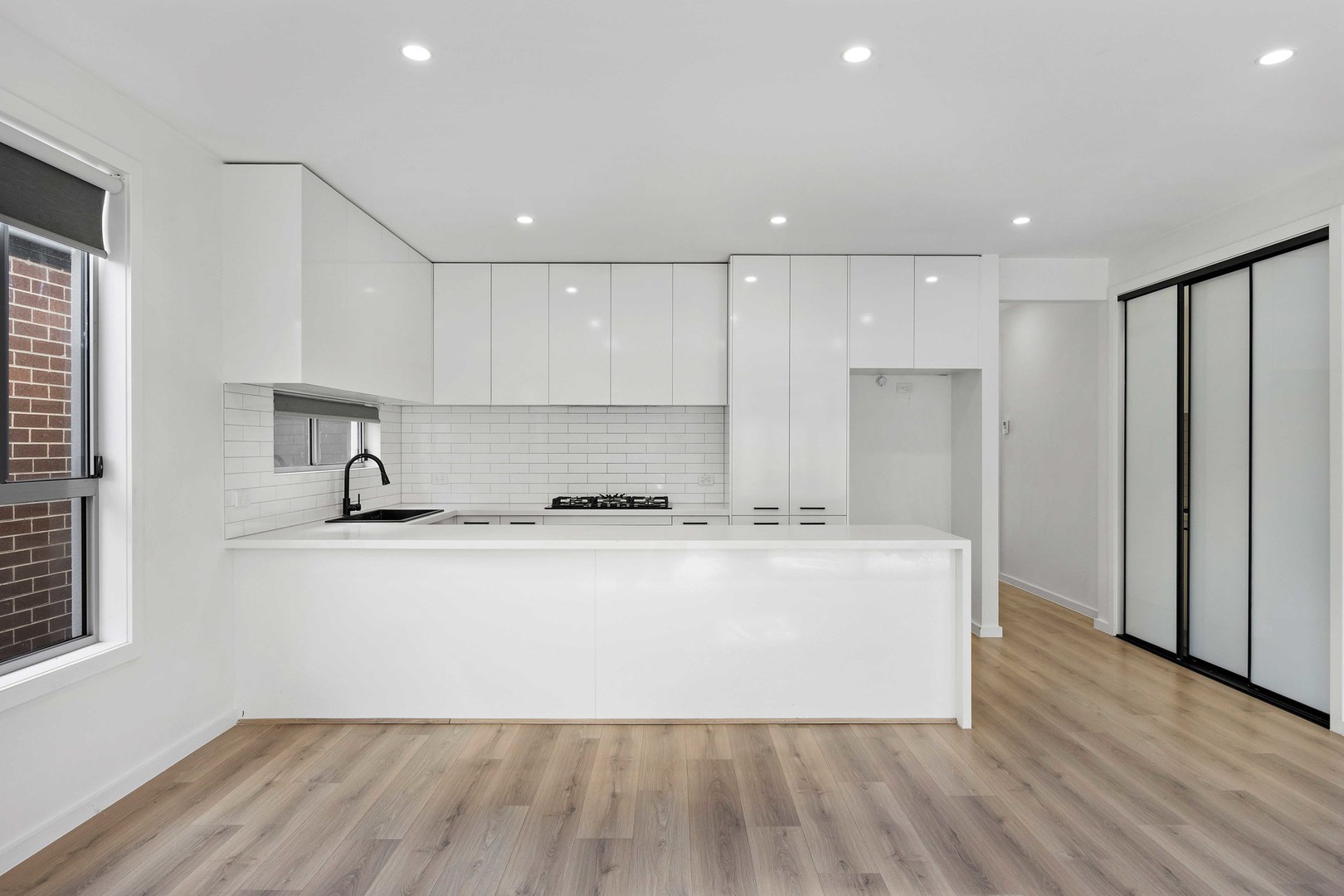 4 Metroon Drive, Weir Views, VIC 3338, Weir Views - Thumbnail 4