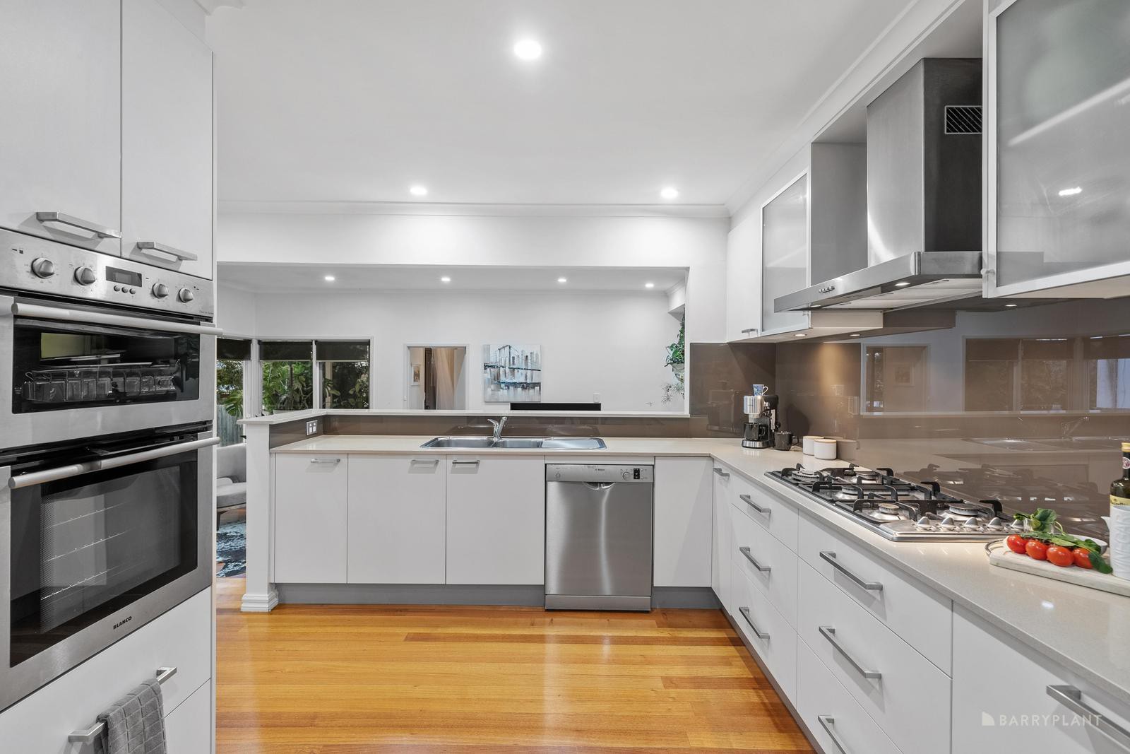 4 Meyrick Crescent, Viewbank, VIC 3084, Viewbank - Thumbnail 8