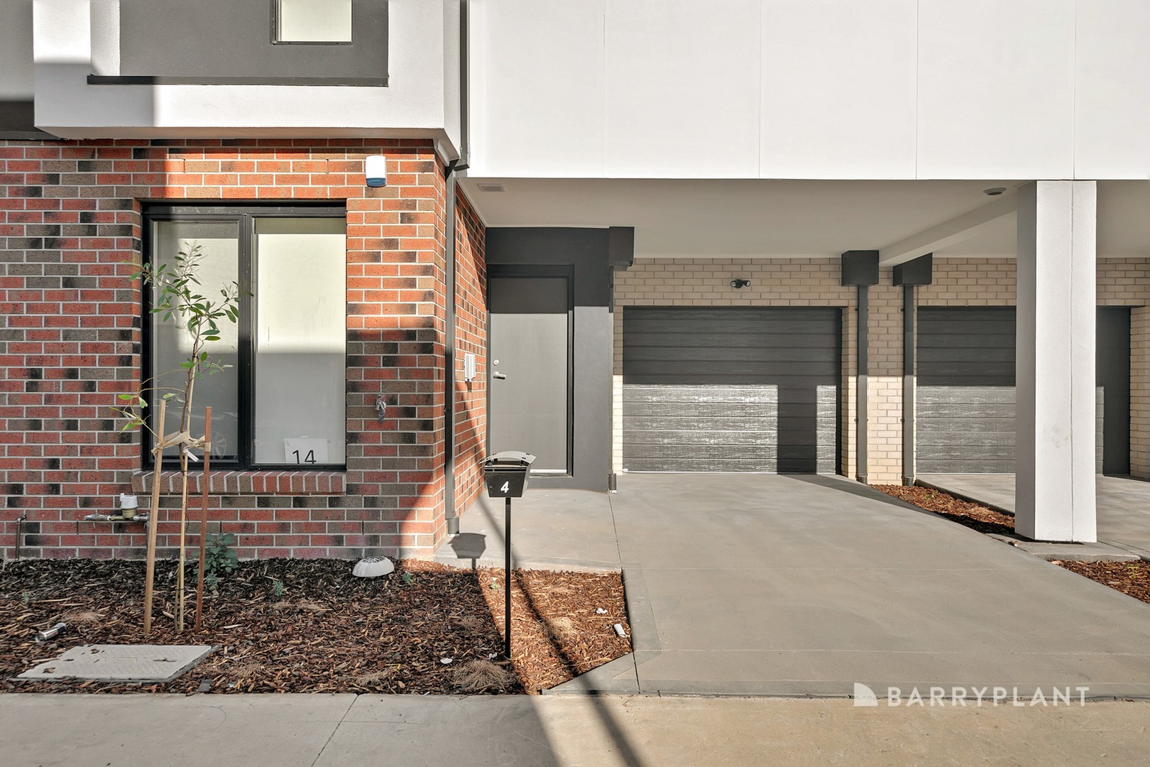 4 Midnight Circuit, South Morang, VIC 3752, South Morang - Thumbnail 2