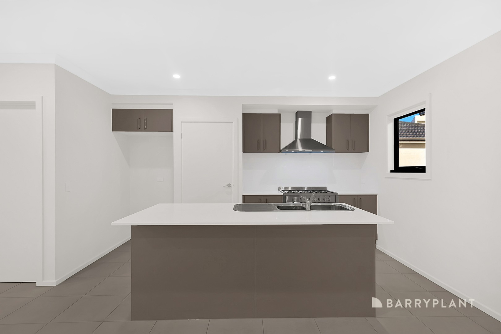 4 Midnight Circuit, South Morang, VIC 3752, South Morang - Thumbnail 3