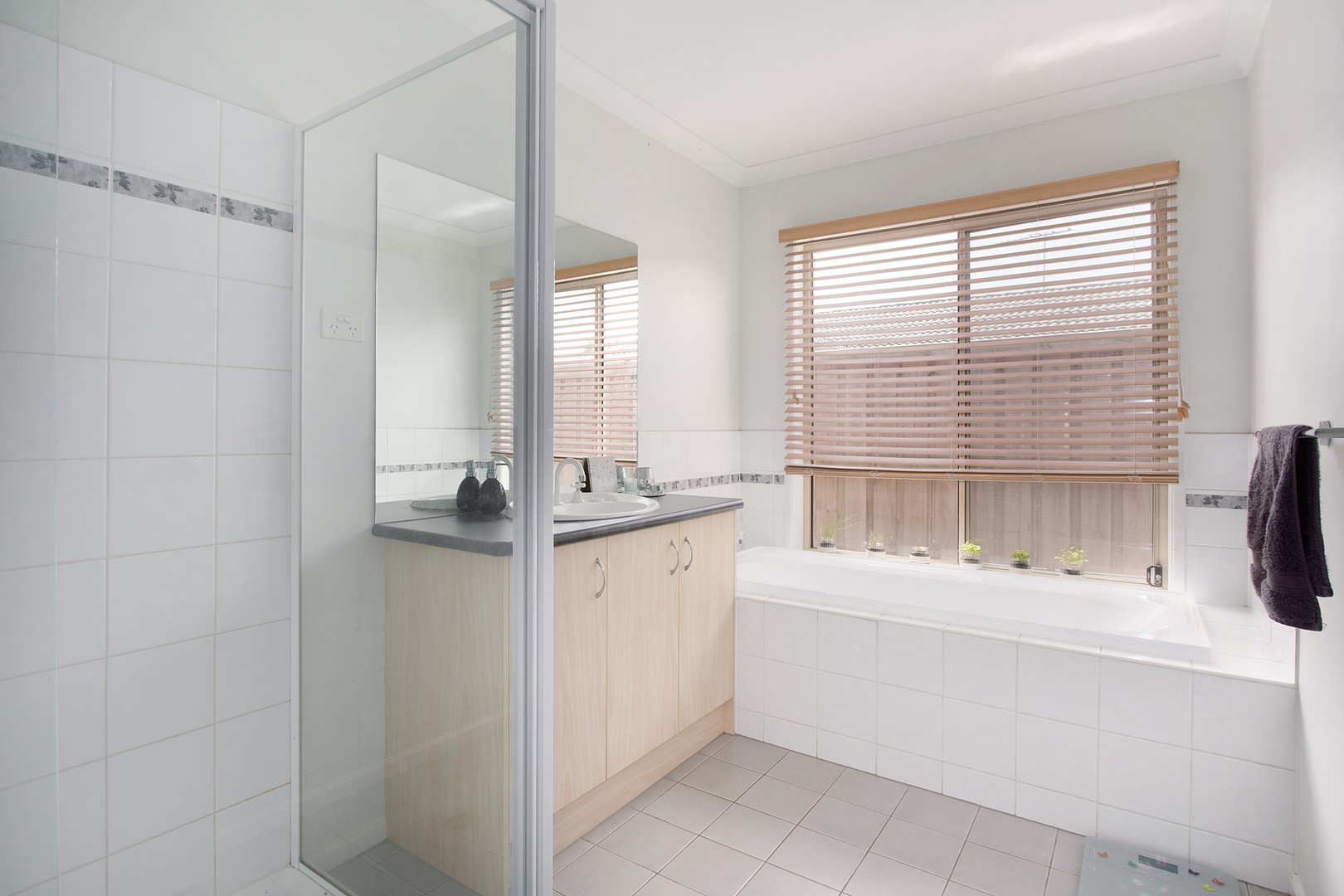 4 Mikasa Place, Pakenham, VIC 3810, Pakenham - Thumbnail 5
