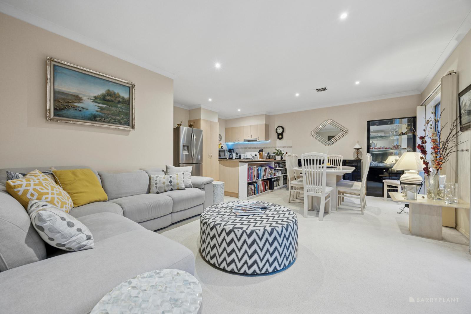 4 Mintleaf Grove, Mitcham, VIC 3132, Mitcham - Thumbnail 5