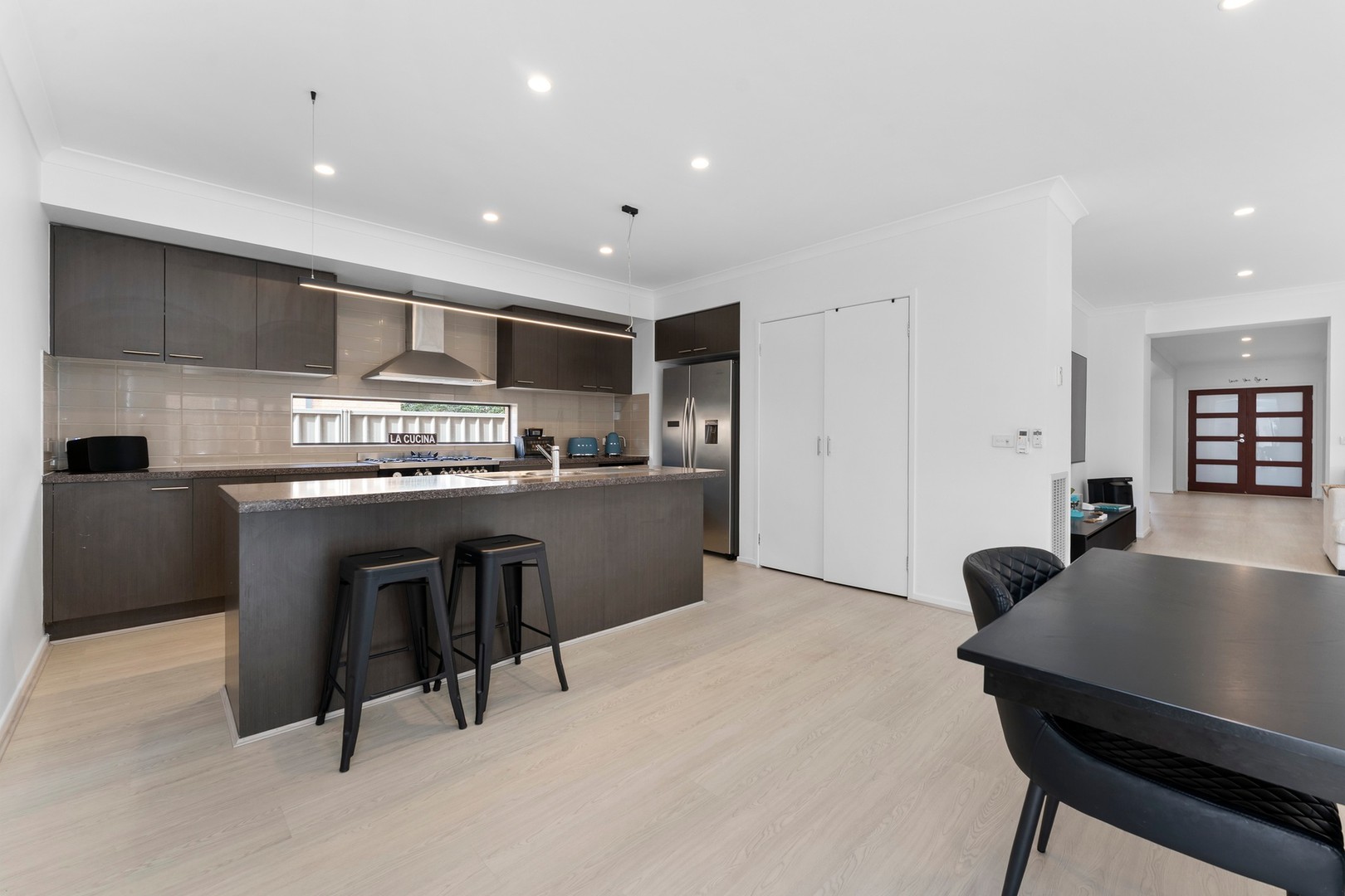 4 Misqa Avenue, Point Cook, VIC 3030, Point Cook - Thumbnail 8