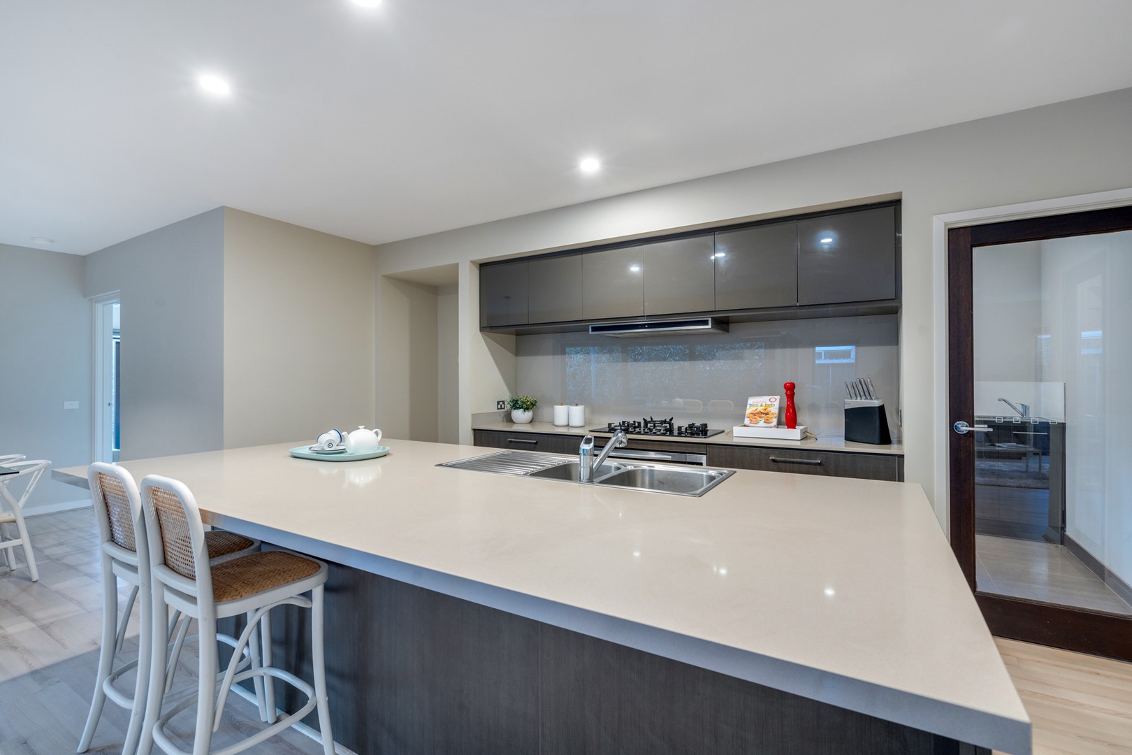 4 Mistral Way, Beveridge, VIC 3753 - Thumbnail 2 - 07/02/2024