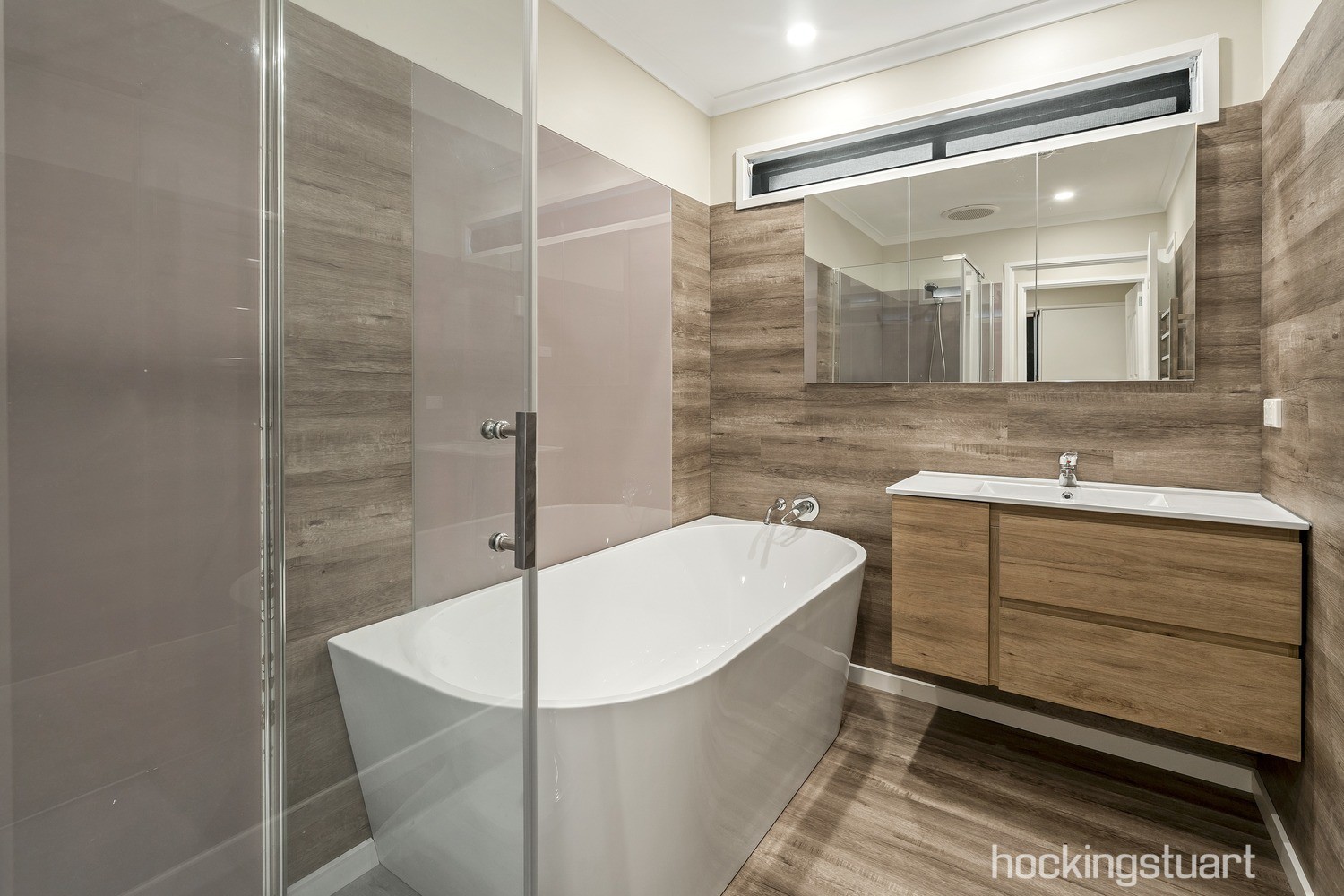 4 Moss Street, Melton South, VIC 3338, Melton South - Thumbnail 6