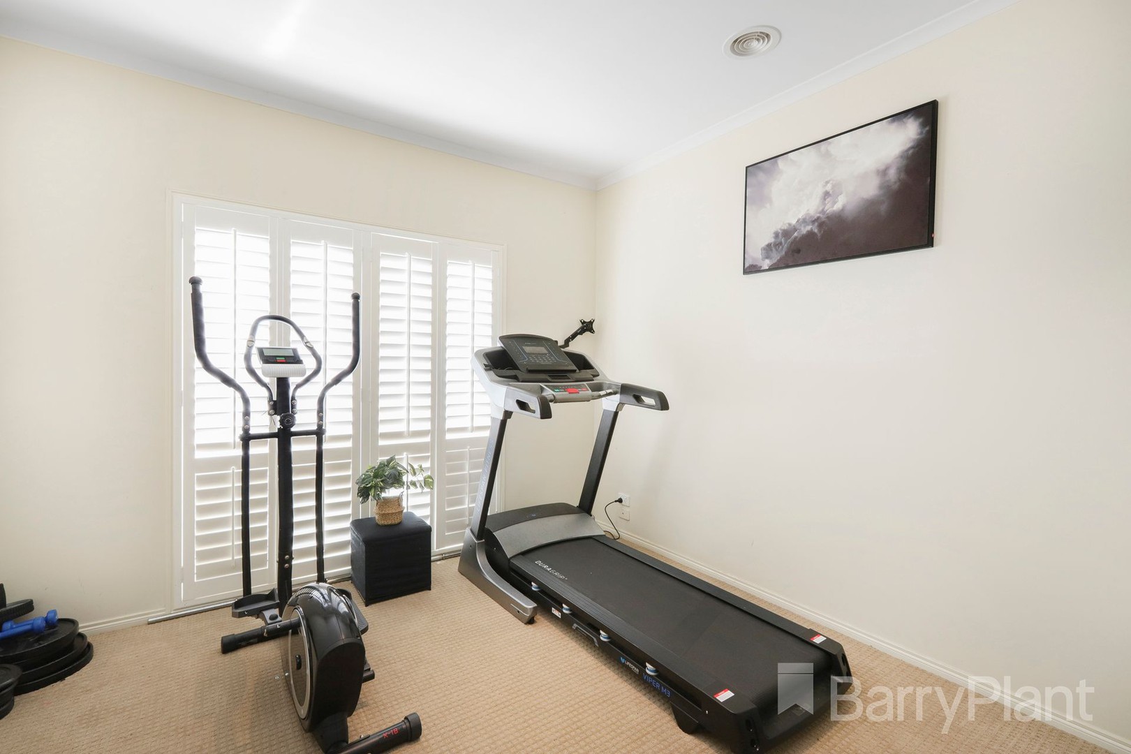 4 Nairn CourtGreenvale, VIC 3059, Greenvale - Thumbnail 5