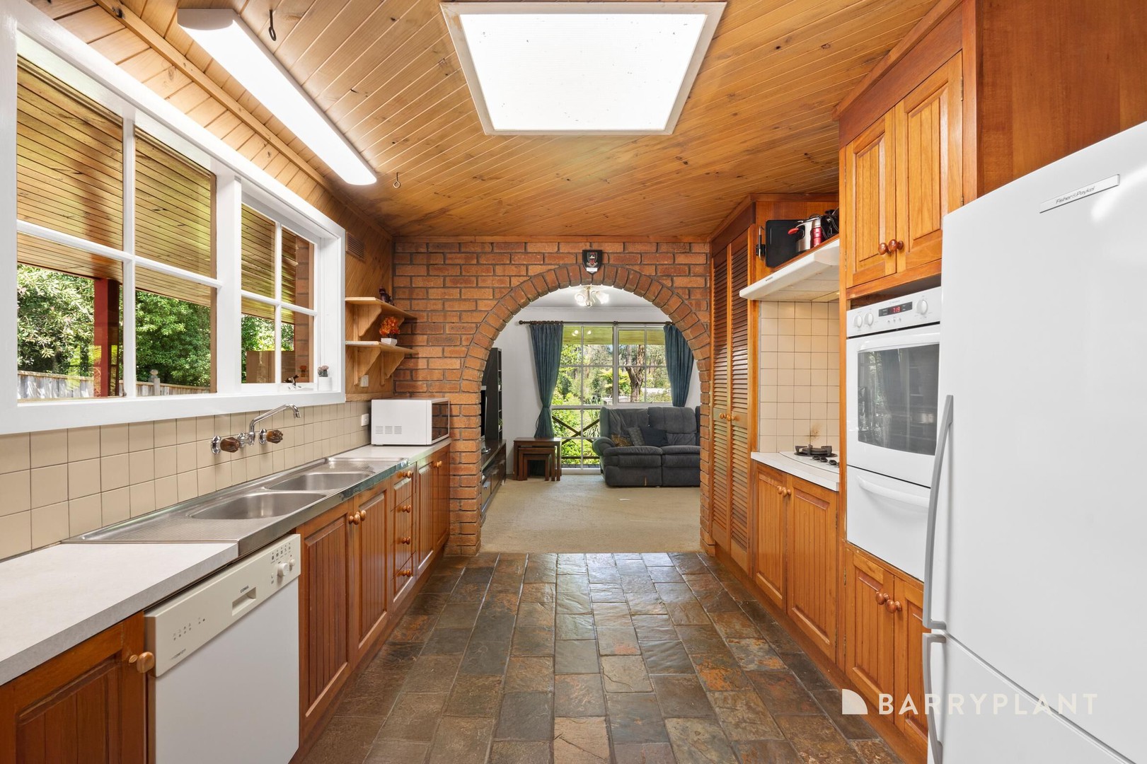 4 Nangana Street, Cockatoo, VIC 3781, Cockatoo - Thumbnail 6