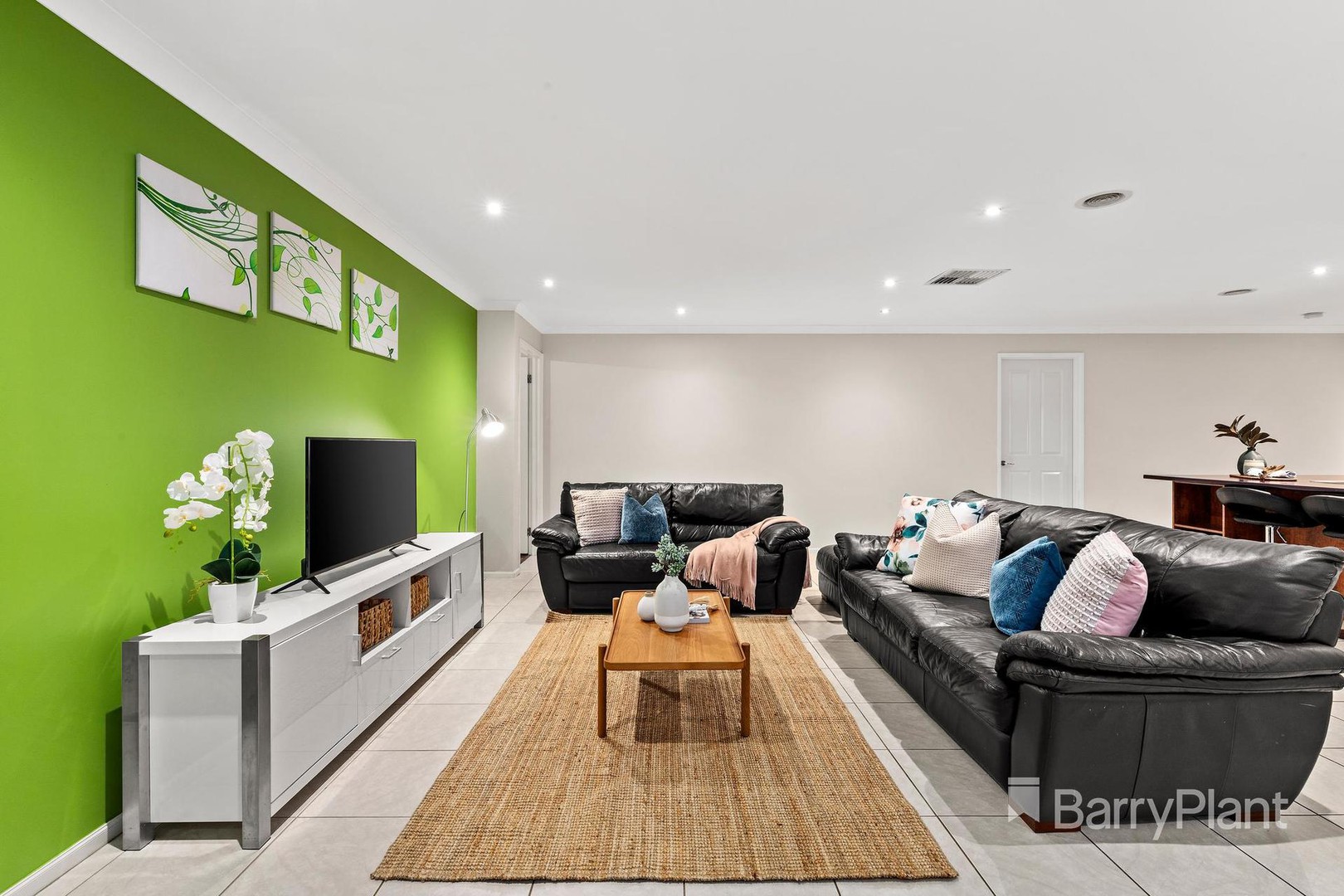 4 Nardoo Street, South Morang, VIC 3752, South Morang - Thumbnail 4