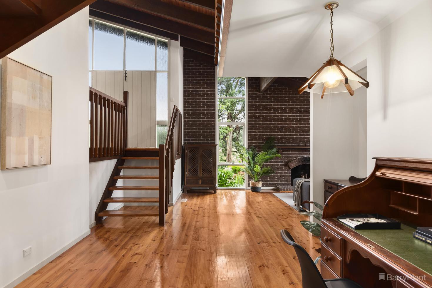 4 Narrawa Close, Eltham, VIC 3095, Eltham - Thumbnail 2