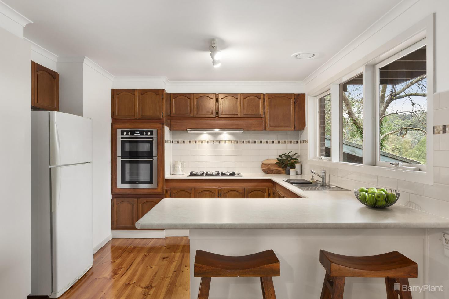 4 Narrawa Close, Eltham, VIC 3095, Eltham - Thumbnail 4
