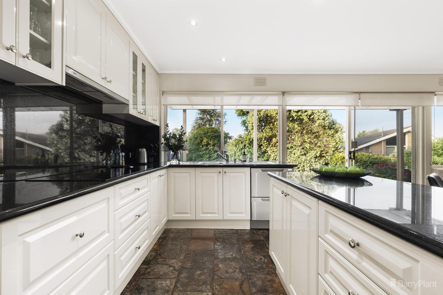 4 Newbury Close, Templestowe Lower, VIC 3107, Diamond Creek - Thumbnail 4