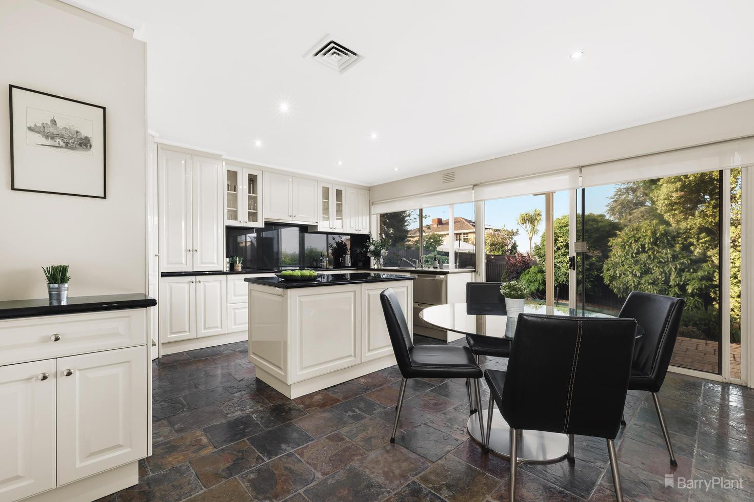4 Newbury Close, Templestowe Lower, VIC 3107, Diamond Creek - Thumbnail 5