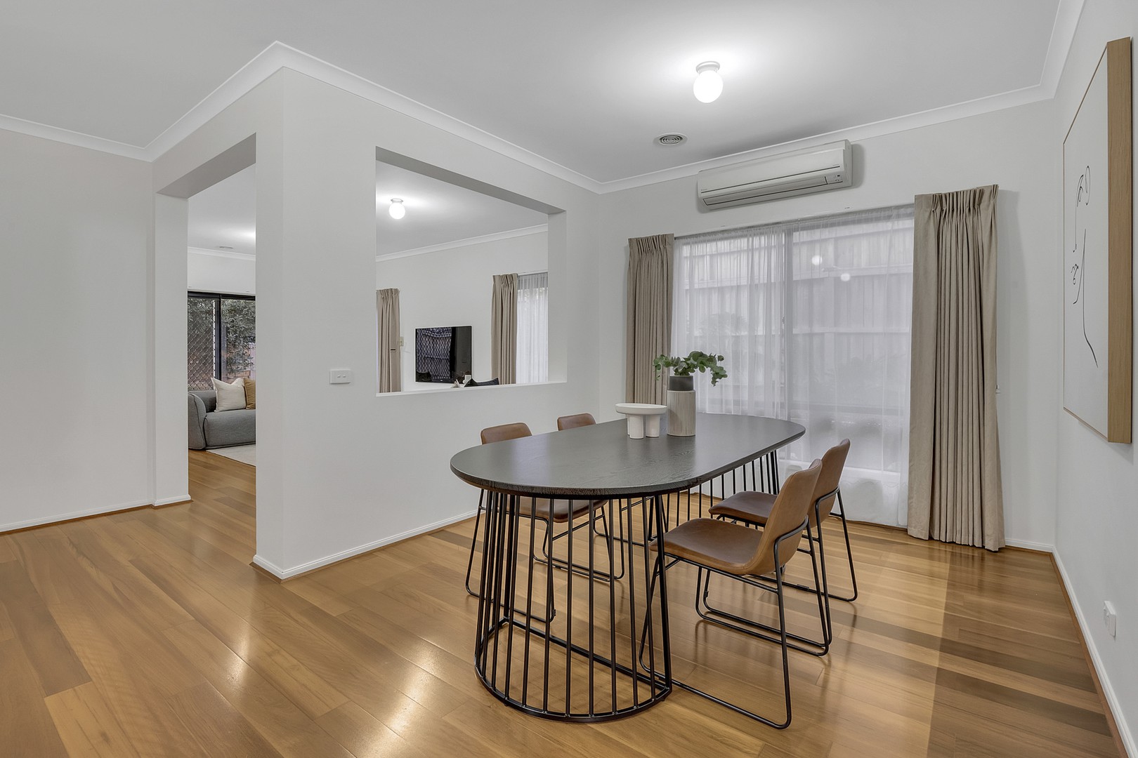 4 Northstead Way, Craigieburn, VIC 3064, Craigieburn - Thumbnail 3
