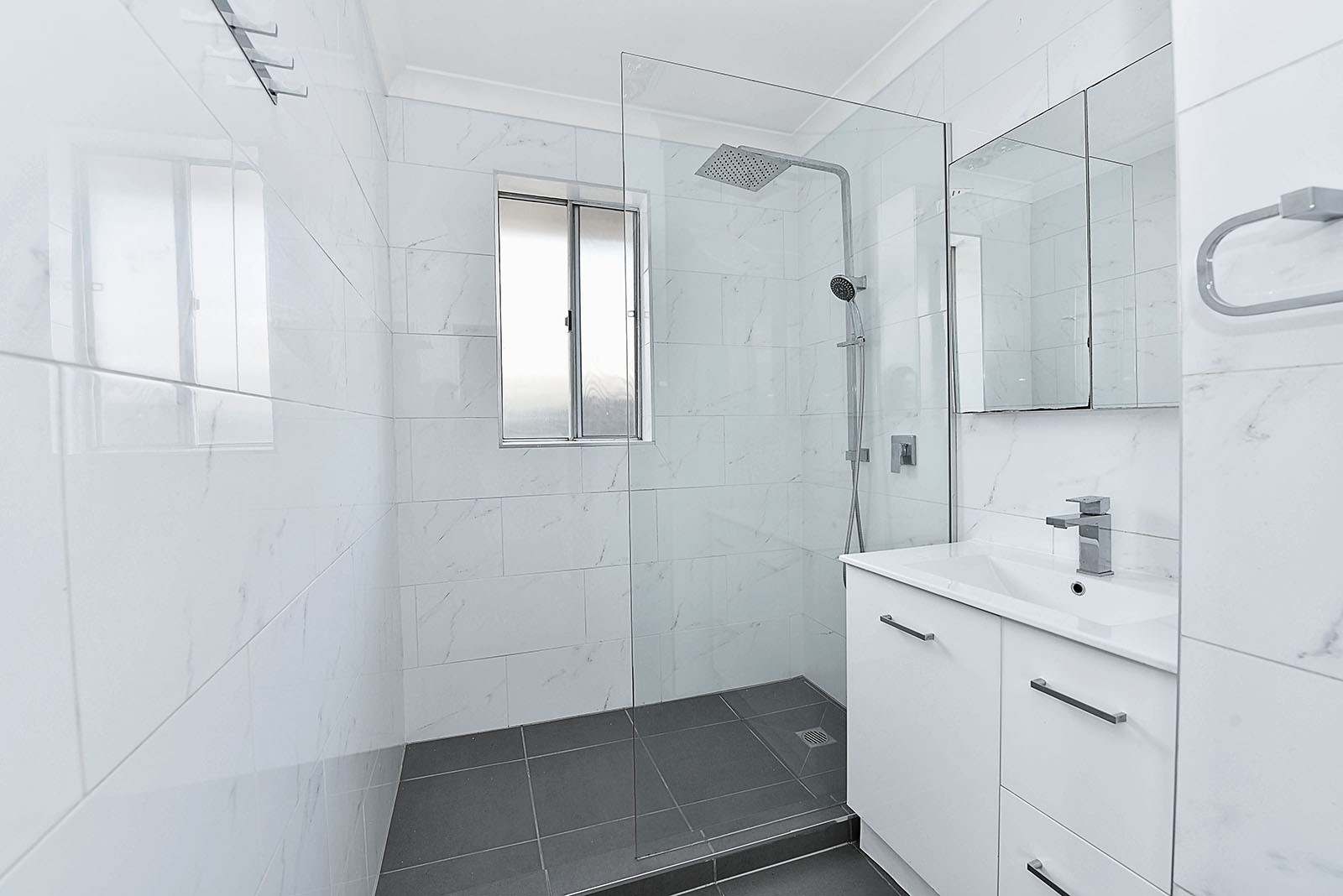 4 Norwood Drive, Keilor East, VIC 3033, Keilor East - Thumbnail 4