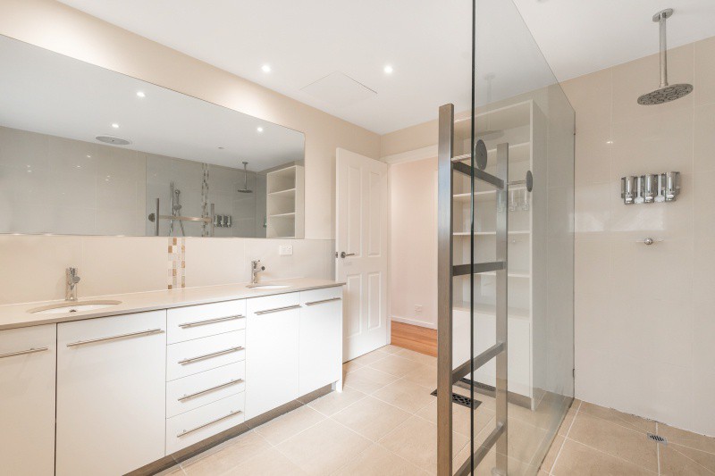 4 Oakbank Court, Wheelers Hill, VIC 3150, Wheelers Hill - Thumbnail 5