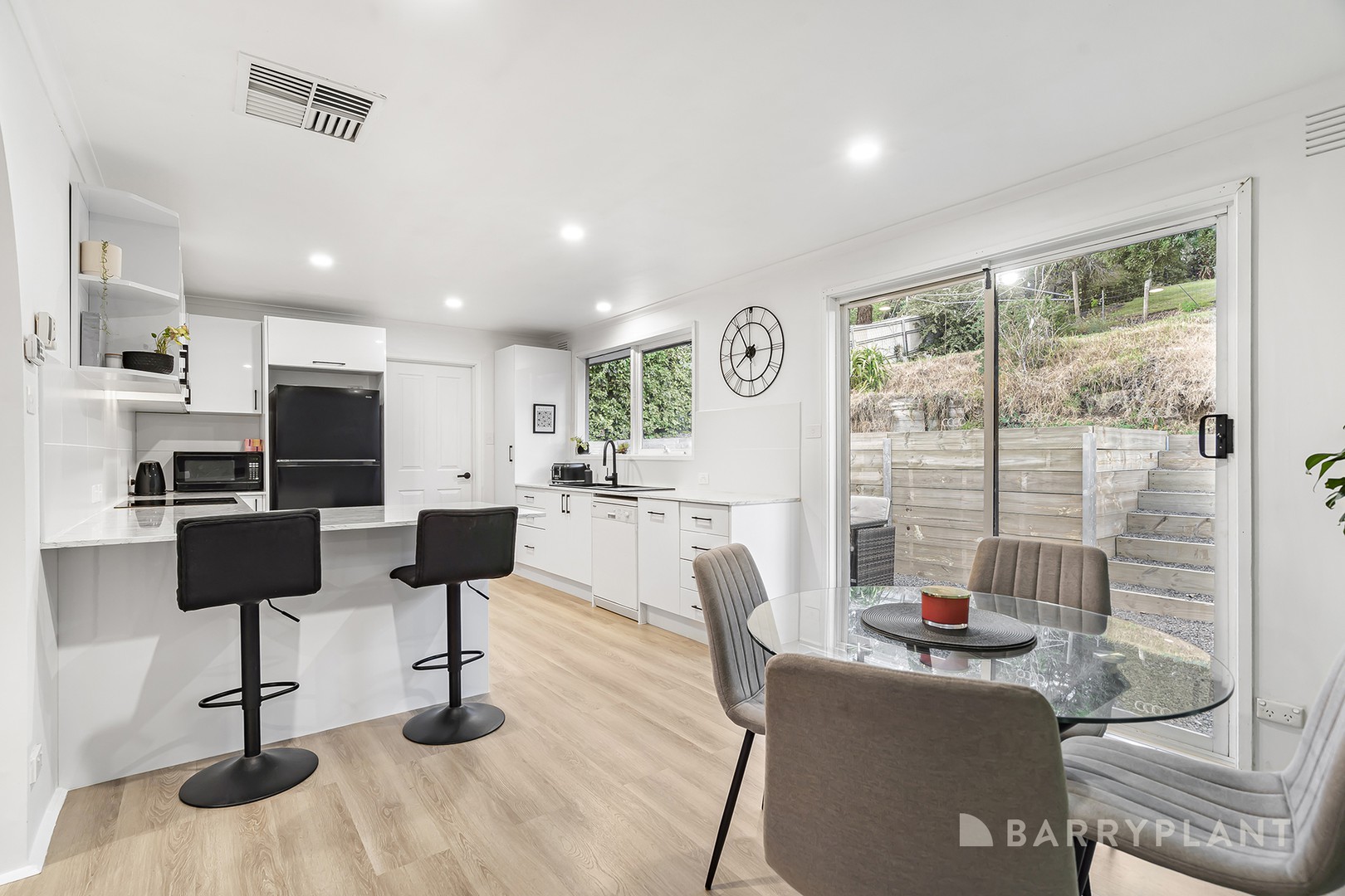 4 Oaks Street, Lilydale, VIC 3140, Lilydale - Thumbnail 4