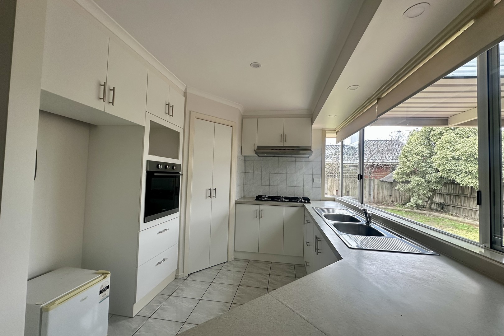 4 Oat Close, Delahey, VIC 3037 - Thumbnail 2 - 01/09/2025